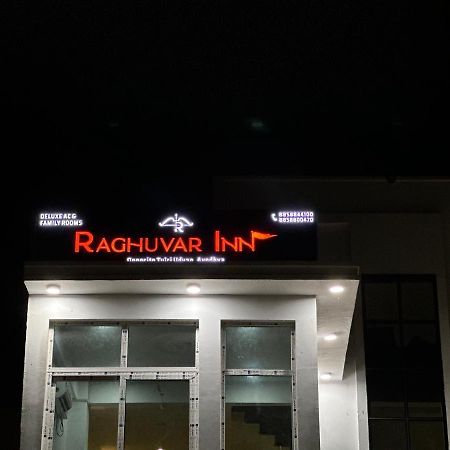 Raghuvar Inn Ayodhya Exterior foto